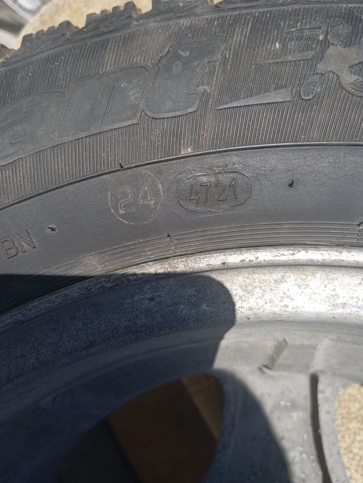 Шины с дисками на Subaru