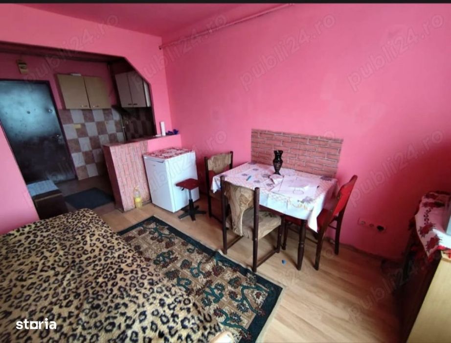 Garsoniera de 21 mp – Zona Micro 15, Strada Arinului, etaj 3/4