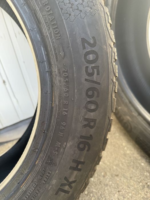 2 Anvelope Iarna Continental 205/60/R16