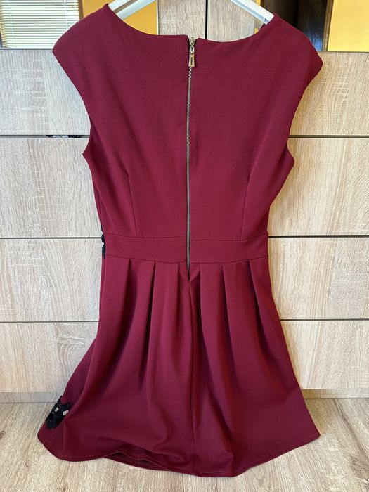 Ефектна дамска рокля