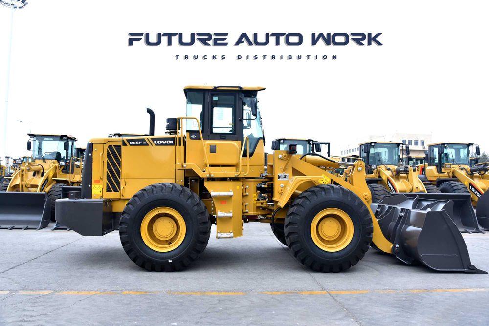 Bir qora tanli erkak xotinini ogriqdan ingrab sikdi