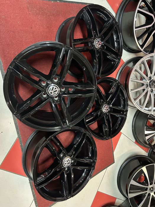 17 цола  5х112 Audi A4 A5 A6 Skoda VW Passat Tiguan Golf Touaran