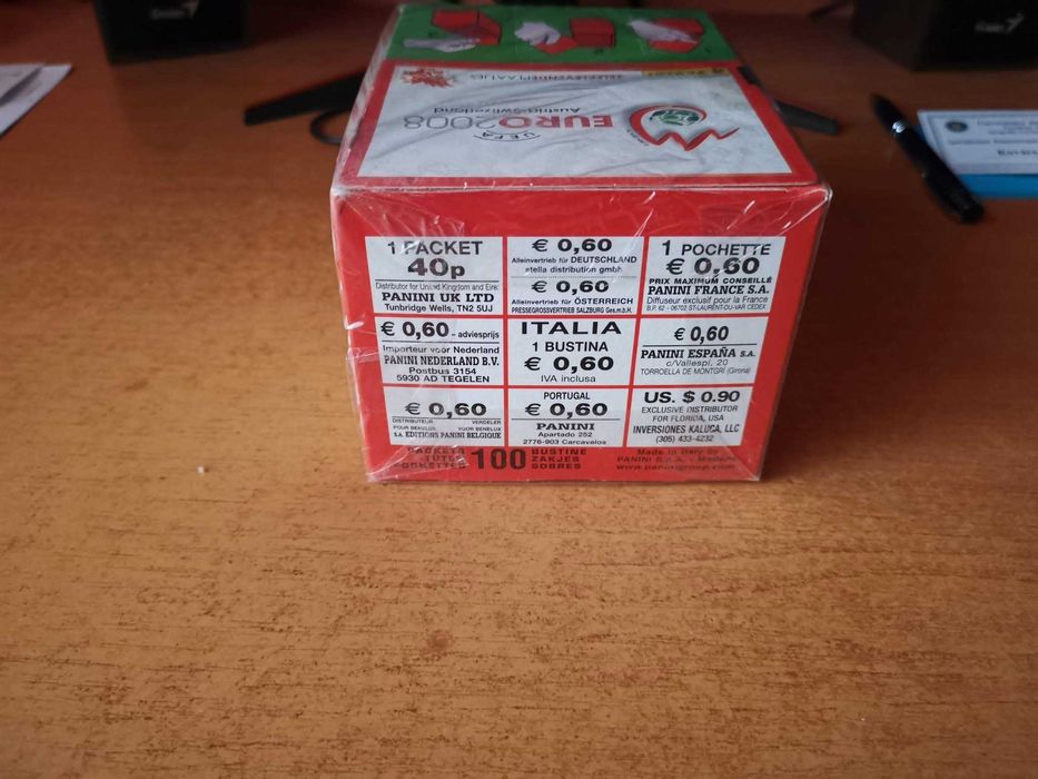 Cutie cu plicuri Panini UEFA Euro 2008 (100 de plicuri)