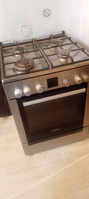 Продам газ плиту Bosch