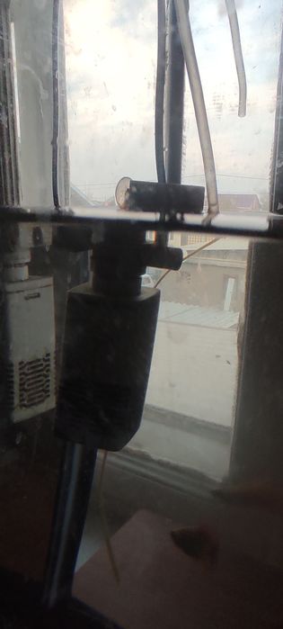 Продается аквариум с рыбками и пренадлежностями