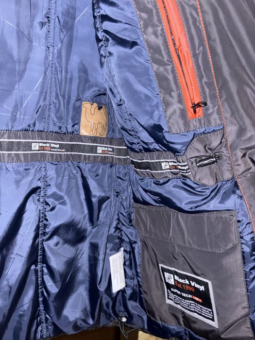 Продам зимнюю куртку