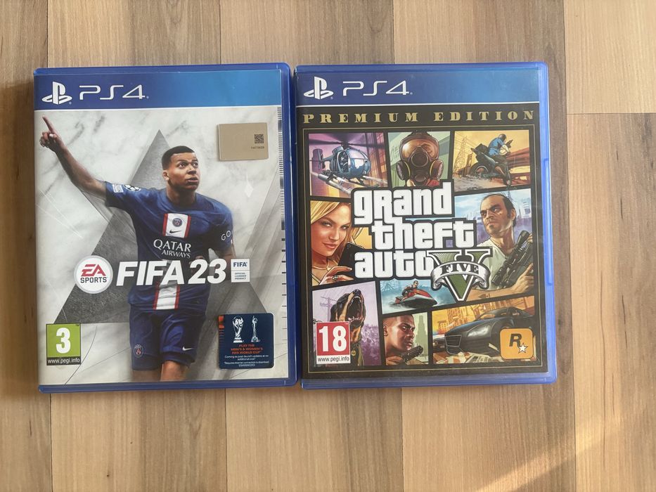 PS4 Slim 500GB + 2 оригинални джойстика + GTA V + FIFA 23