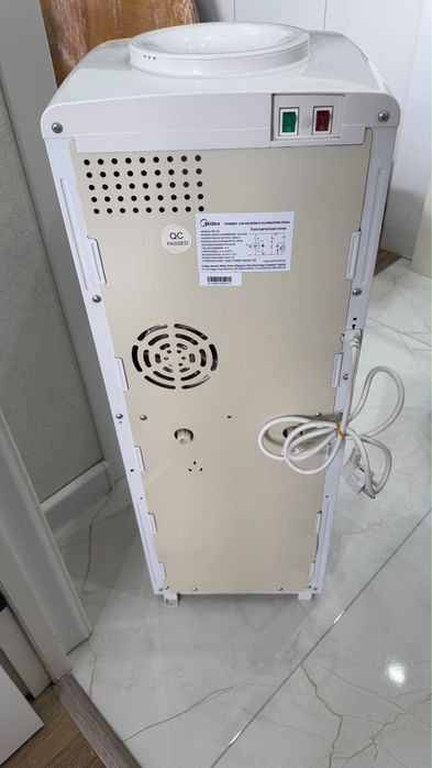 Продам кулер для воды Midea