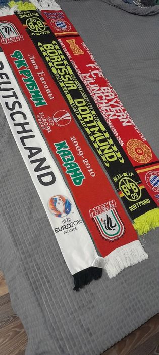 Продам шарфы в хорошем состояние