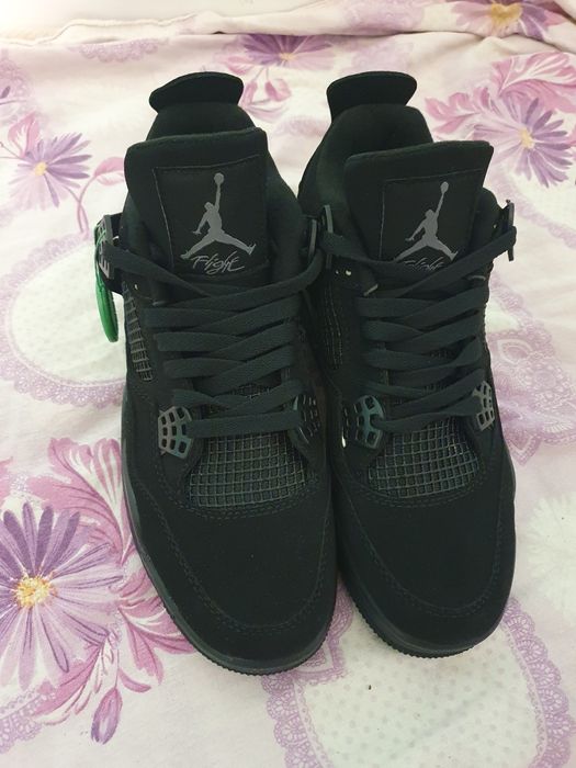 Jordan 4 blackcat  41