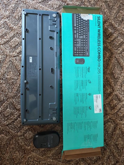 Wireless Logitech keyboard and mouse