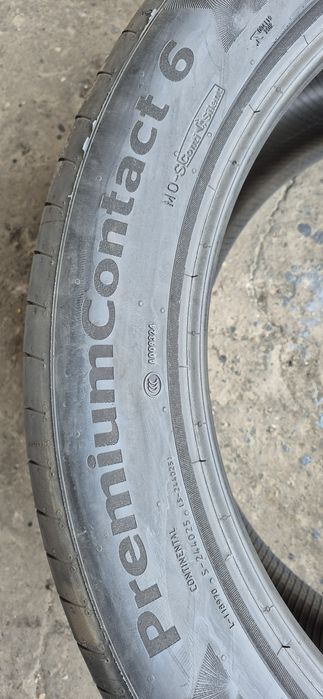 2 anvelope vara Continental 325/40/22.Pretul este pe bucata.