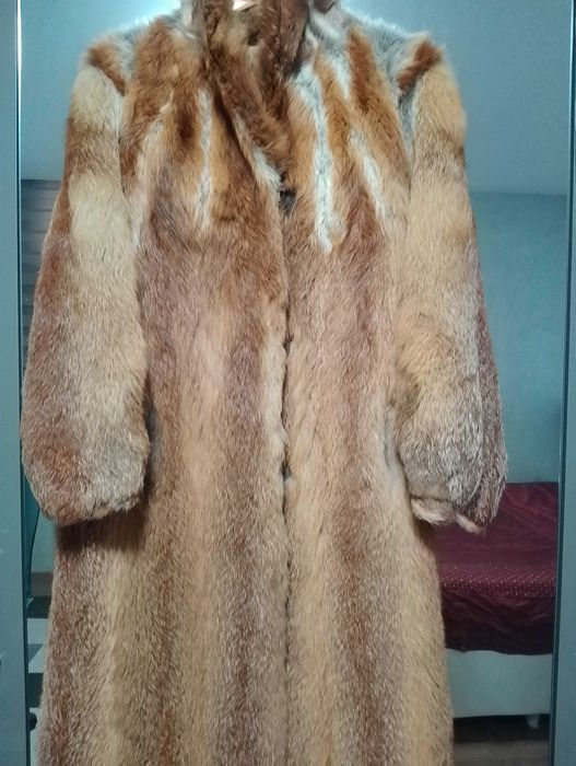 Дамско дълго палто естествен косъм