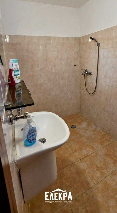 Ревновирана къща с.Кривня