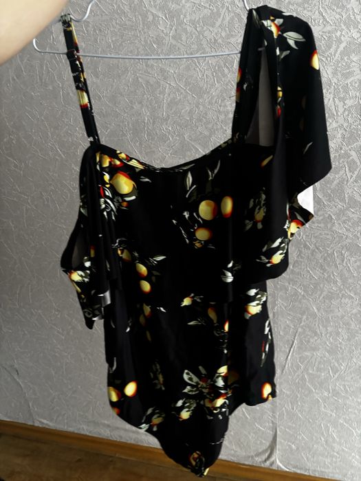 Продам купальник