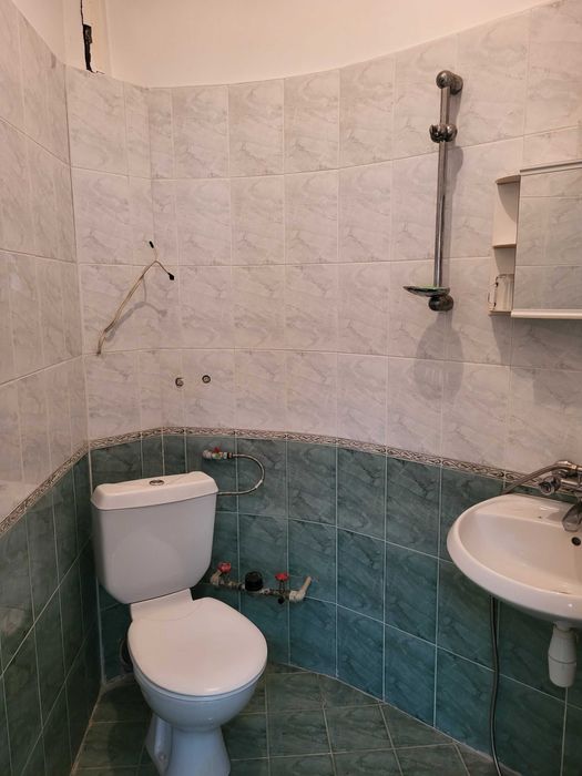 Дава се под наем Офис в Пещера - 78 кв.м за 178.5 € - Снимка #4