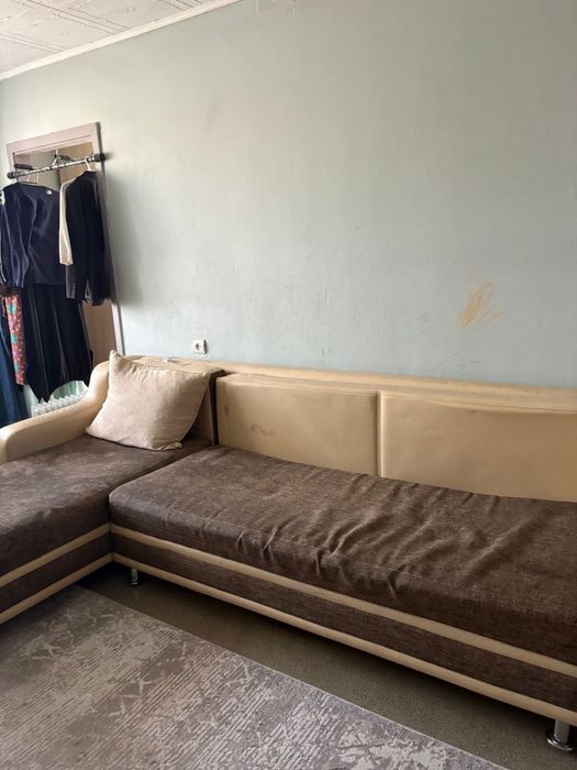 Диван Срочно как двухспалка