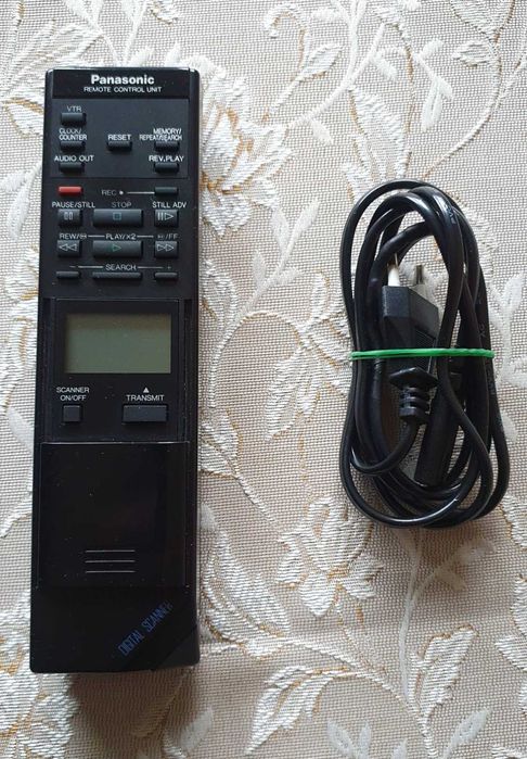 Видеокасетофон VHS Panasonic NV-F70B