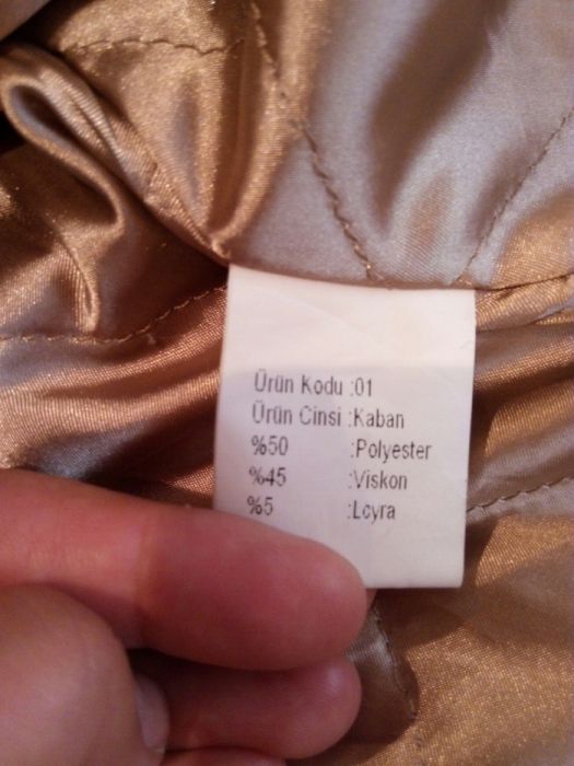 Продам демисезонное пальто р.42-46