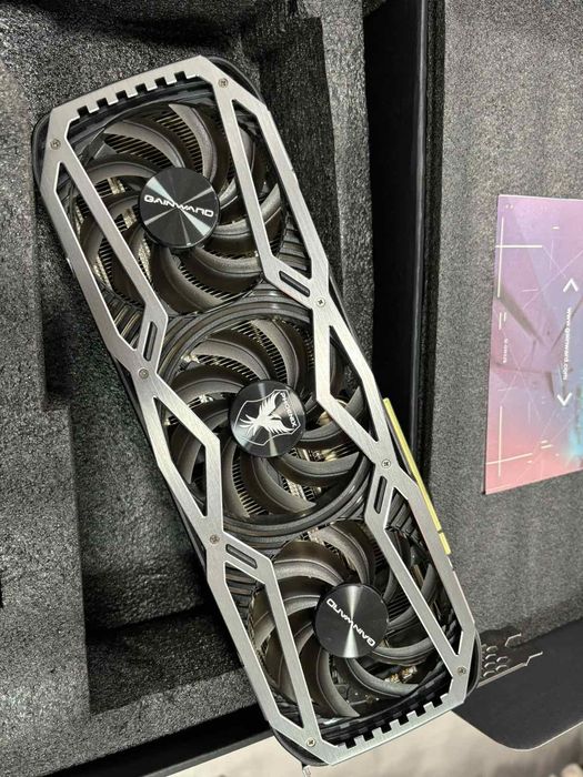 Видео карта Gainward RTX 3080 10GB