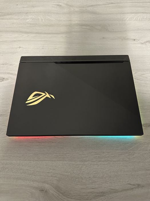 Laptop Gaming ASUS ROG Strix Scar III G731GV - i7-9750H /RTX 2060/17.3