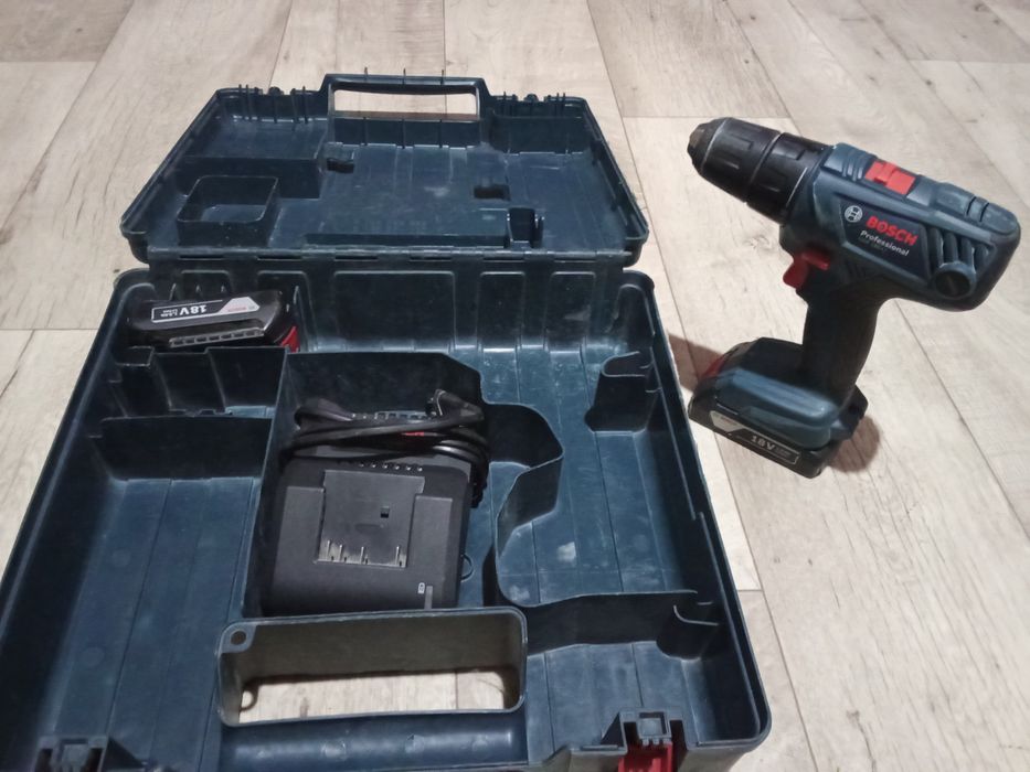 Шуруповёрт Bosch GSR180-Li