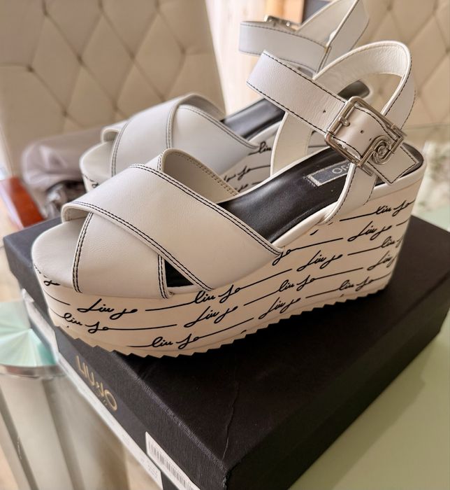 Сандали Liu Jo 37 номер