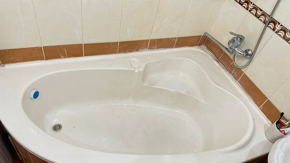 Ванна раковина унитаз