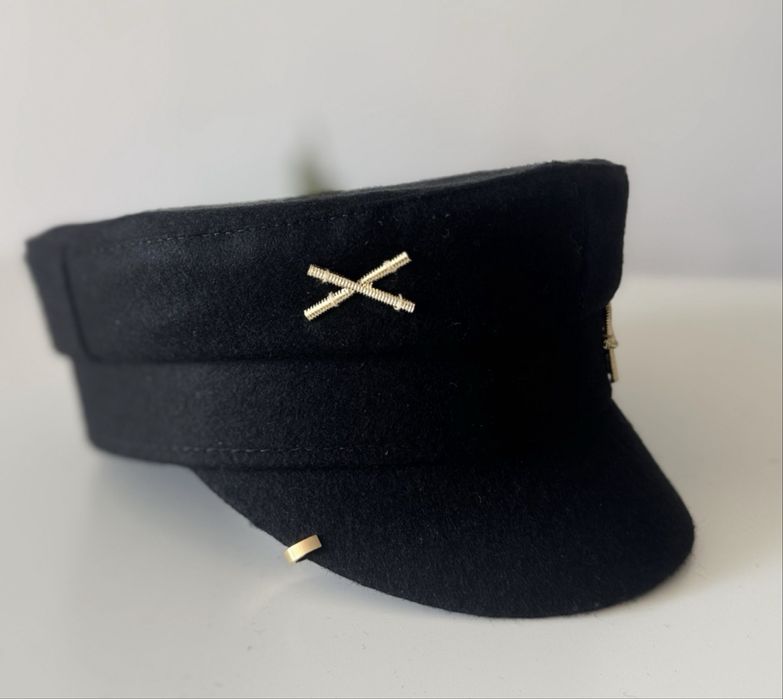 RB Шапка Ruslan Baginskiy