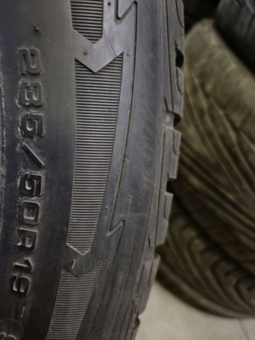 2 anvelope iarna Goodyear 235 50 19 aproape noi  // DOT 2024