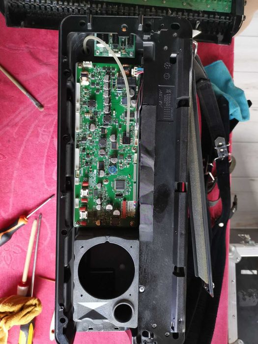 Service Mentenanta/Igienizare/Reparatii/Resoftari Acordeon Roland FR8x