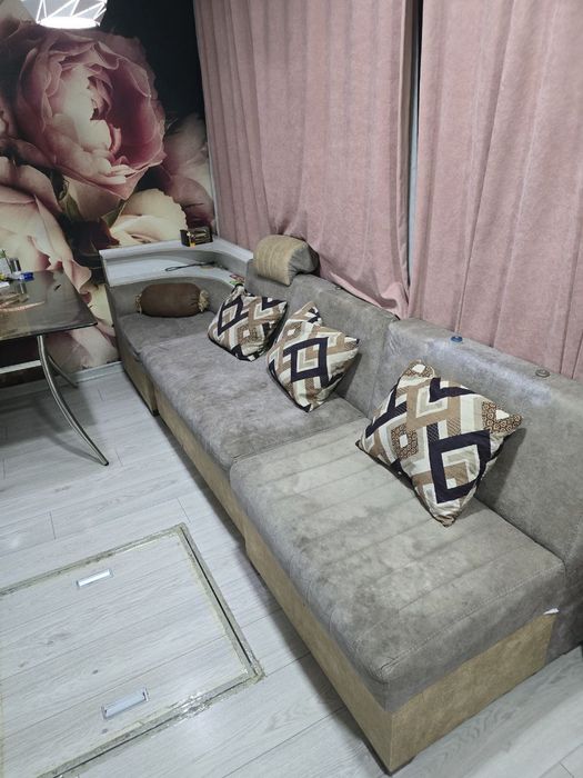 Продам уголок для кухни