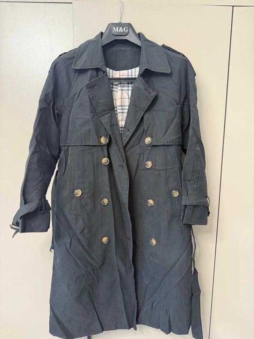 Тренч черного цвета, р.42