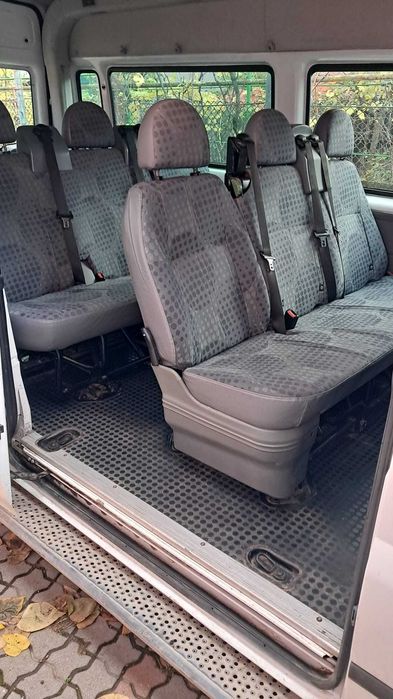 Vand microbuz 8+1 Ford Transit/Turneo 2200 cmc  diesel