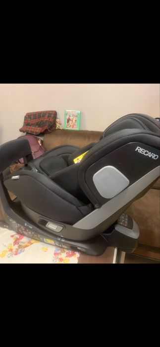 Детско столче за кола Recaro