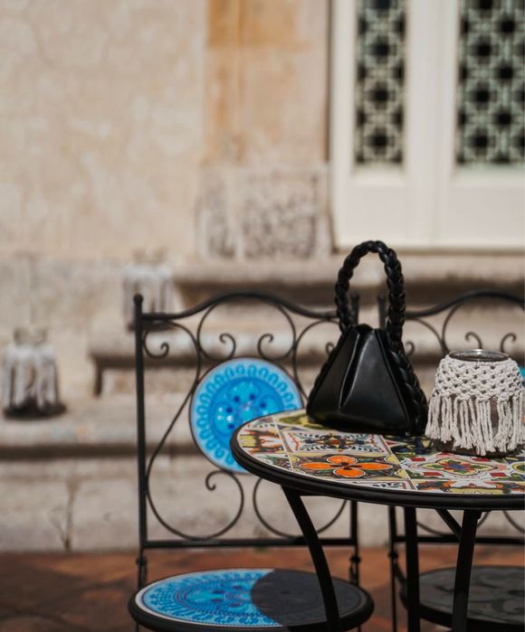 Дамска колетна чанта CABANNI