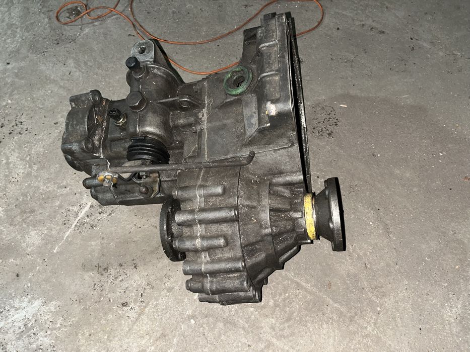 МКПП (коробка) Гольф 2