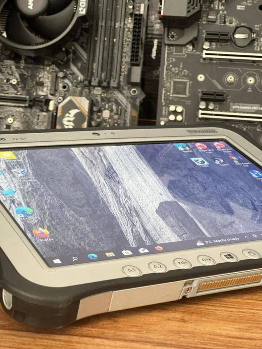Таблет Лаптоп Panasonic ToughPad FZ-G1 i5-6Gen, 4GB RAM, 128GB SSD