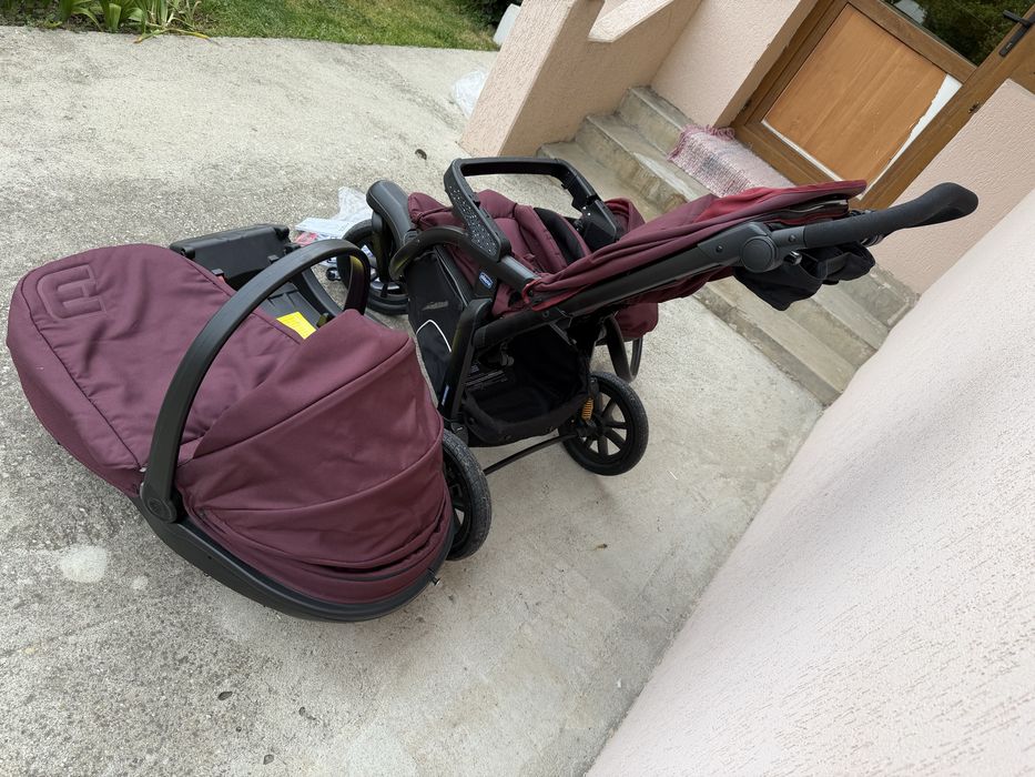 Carucior Chicco Trio Activ 3 Car Kit Inclus