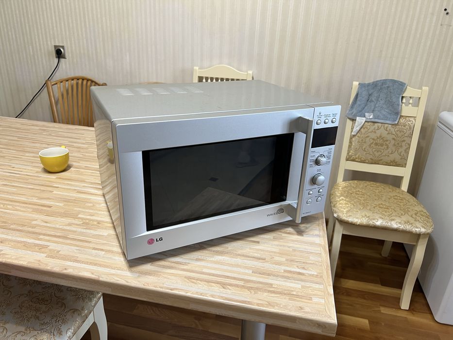 Микроволновка, LG