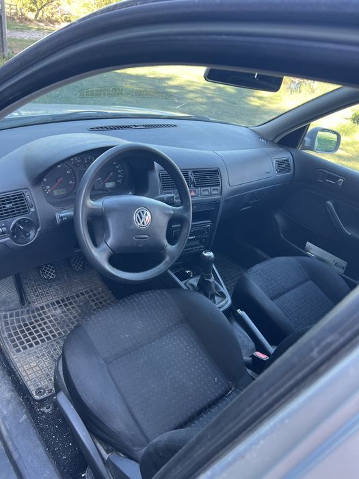 Volkswagen Golf 2000 diesel, 1.132 € — imagine 5