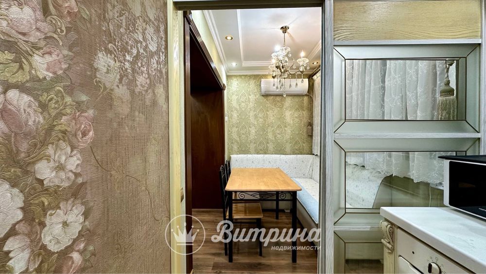 4-х  переделанная в 3-х комнатную , на Максим горьком