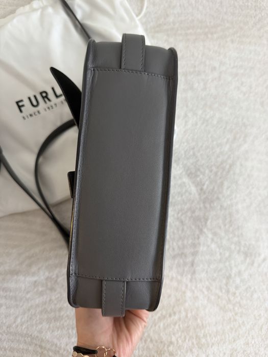 Geanta Furla Flow M Top Handle Sol