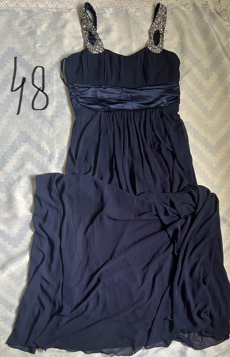 Платья, Б/У в отличном состоянии