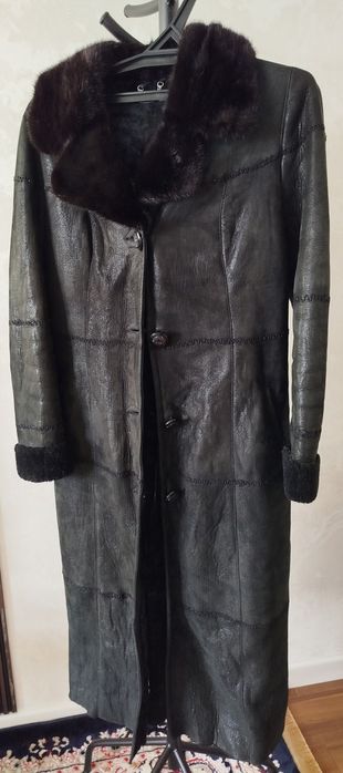 Продам дубленку женскую
