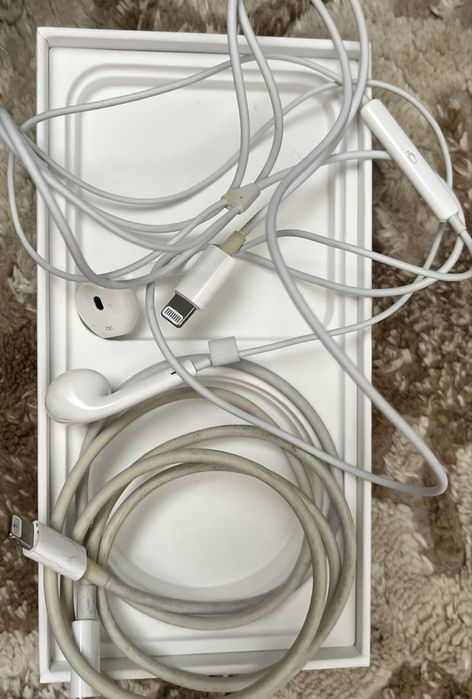 Продам айфон 13 в отличном состоянии