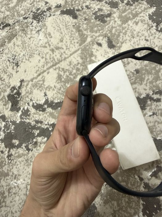 Apple Watch series 9/45 mm sotiladi srochna