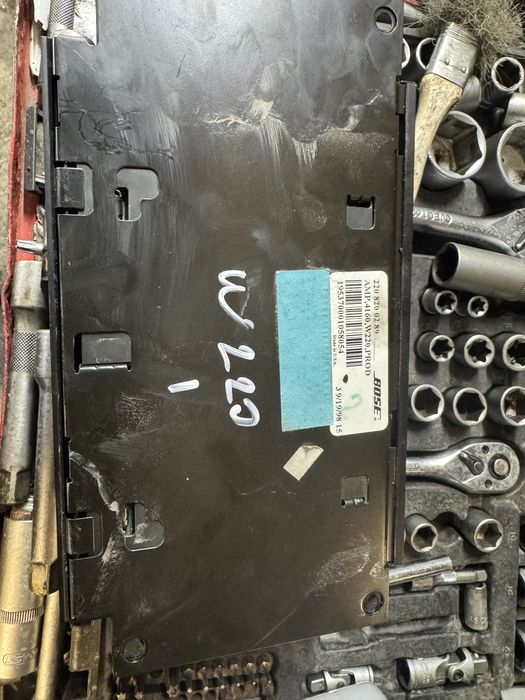 Усилвател Bose за Mercedes S class W220