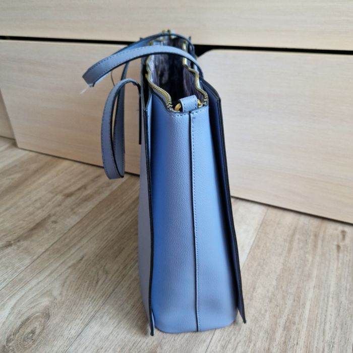 Продаю Сумку c ручками Carpisa Silene V2
