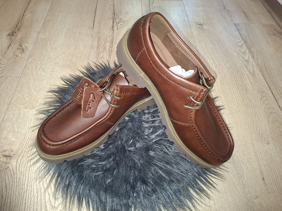 Pantofi din piele naturala Clarks